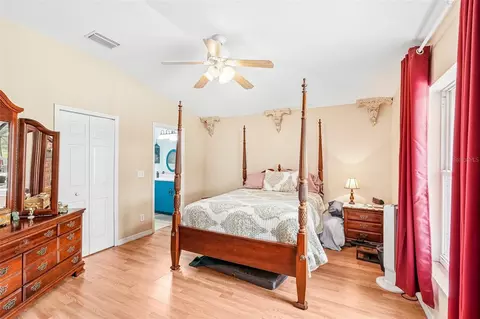 Bedroom - 18115 Howling Wolf Run, Parrish, FL 34219 photo 1 of 4