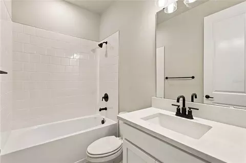 Bath - 5129 Chattahoochee Bnd, Saint Cloud, FL 34771 photo 4 of 4