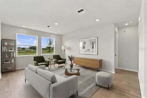 Living - 5129 Chattahoochee Bnd, Saint Cloud, FL 34771 photo 2 of 5