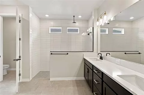 Bath - 5129 Chattahoochee Bnd, Saint Cloud, FL 34771 photo 1 of 4