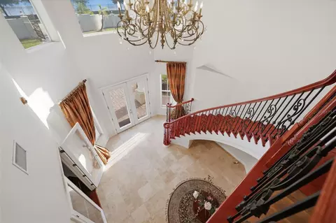 Entry Way - 19153 Geraci Rd, Lutz, FL 33558 photo 4 of 5