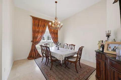 Dining - 19153 Geraci Rd, Lutz, FL 33558 photo 2 of 2