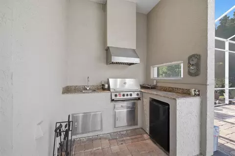 Kitchen - 19153 Geraci Rd, Lutz, FL 33558 photo 5 of 5
