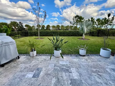 Exterior - 2707 River Creek Ln, Saint Cloud, FL 34771 photo 6 of 9