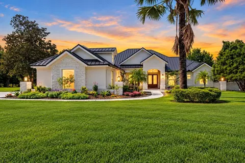 11526 Trotting Down Dr, Odessa, FL 33556