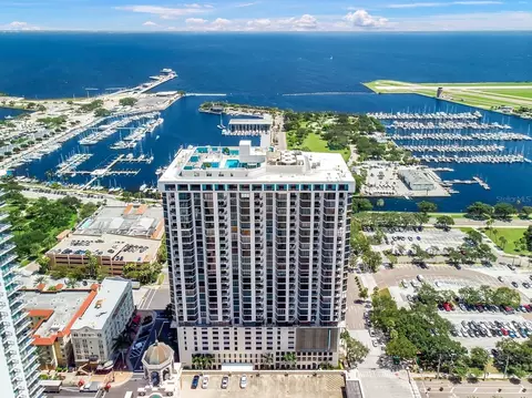 1 Beach Dr SE #2712, Saint Petersburg, FL 33701
