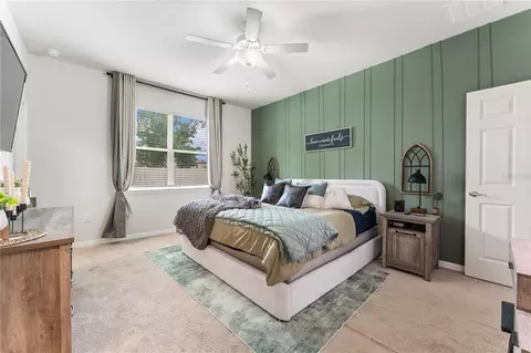 Bedroom - 18486 Rococo Rd, Spring Hill, FL 34610 photo 4 of 4