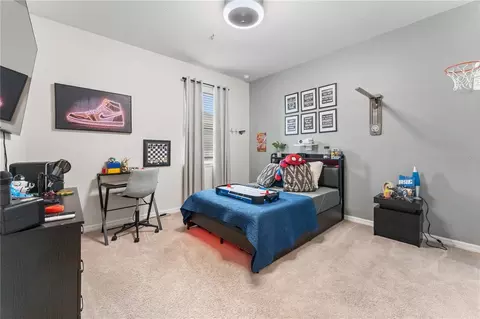 Bedroom - 18486 Rococo Rd, Spring Hill, FL 34610 photo 1 of 4