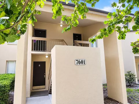 7601 Abbey Ln UNIT C, Tampa, FL 33617