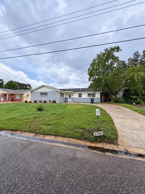 6730 Ralston Beach Cir, Tampa, FL 33614