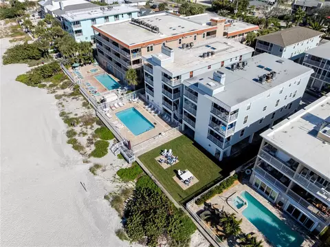 1904 Gulf Blvd #D, Indian Rocks Beach, FL 33785