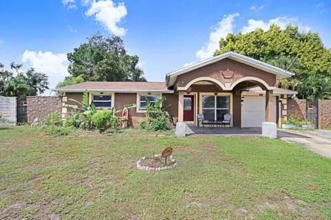 6720 Forrestvale Ln, Tampa, FL 33634