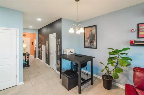 Entry Way - 10826 Quickwater Ct, Riverview, FL 33569 photo 4 of 5