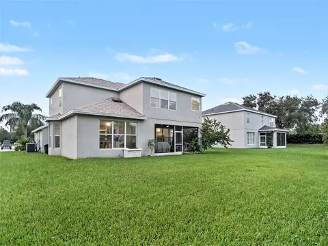 Exterior - 10007 58th St E, Parrish, FL 34219 photo 6 of 8