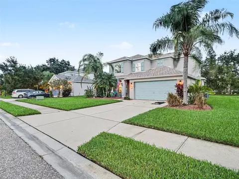 Exterior - 10007 58th St E, Parrish, FL 34219 photo 4 of 8