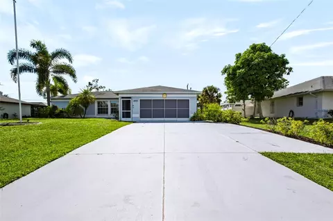 4673 Sines Ln, Port Charlotte, FL 33981