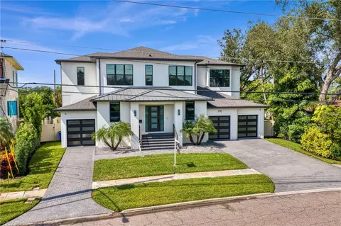 790 Cordova Blvd NE, Saint Petersburg, FL 33704