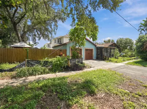 733 58th Ave NE, Saint Petersburg, FL 33703