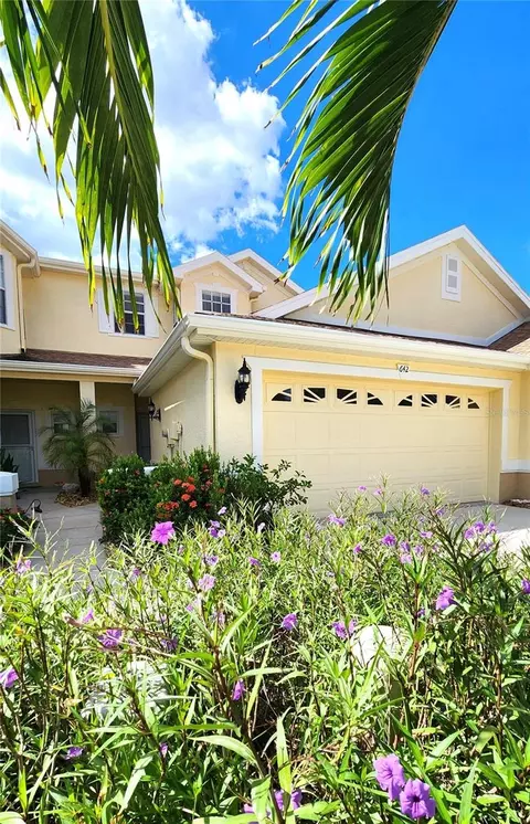642 Spring Lake Cir, Tarpon Springs, FL 34688