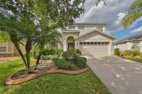 Exterior - 13914 Chalk Hill Pl, Riverview, FL 33579 photo 11 of 13