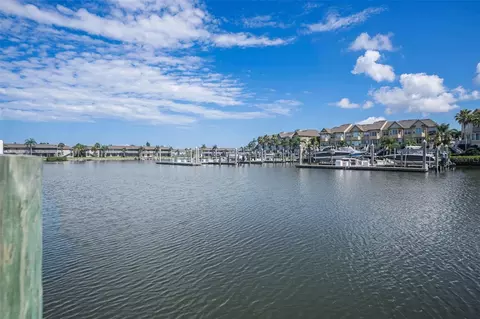 8719 Cove Ct #10, Tampa, FL 33615