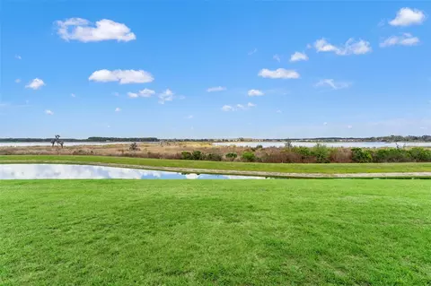 View/Area - 31713 Sun Kettle Loop, Wesley Chapel, FL 33545 photo 1 of 9