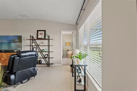 Entry Way - 31713 Sun Kettle Loop, Wesley Chapel, FL 33545 photo 4 of 6
