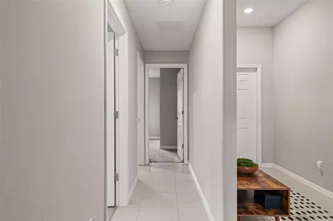 Entry Way - 31713 Sun Kettle Loop, Wesley Chapel, FL 33545 photo 3 of 6