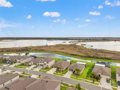 View/Area - 31713 Sun Kettle Loop, Wesley Chapel, FL 33545 photo 5 of 9