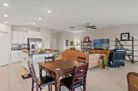 Dining - 31713 Sun Kettle Loop, Wesley Chapel, FL 33545 photo 1 of 1