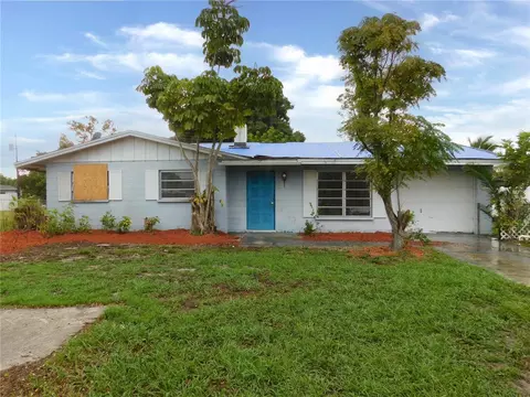 3724 Lalani Blvd, Sarasota, FL 34232
