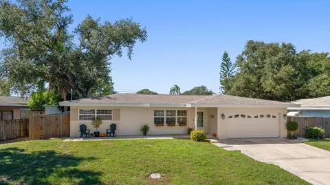 1706 Owen Dr, Clearwater, FL 33759