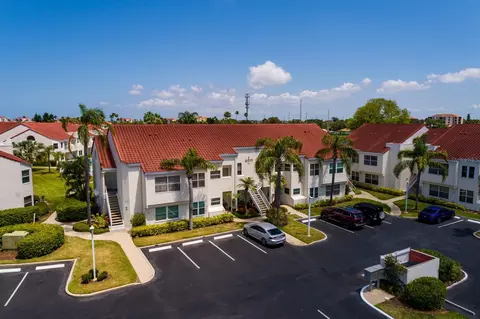 6011 Bahia Del Mar Blvd #150, Saint Petersburg, FL 33715
