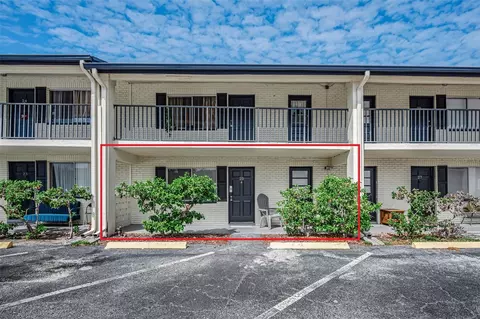 2 N Fernwood Ave #25, Clearwater, FL 33765