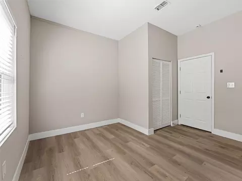 Bedroom - 1740 W Cherry St, Tampa, FL 33607 photo 4 of 8
