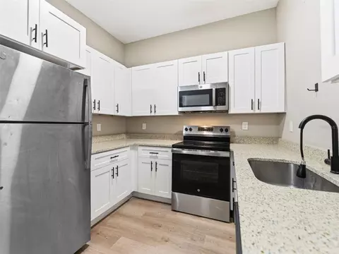 Kitchen - 1740 W Cherry St, Tampa, FL 33607 photo 1 of 3