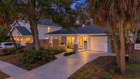 1023 19th Ave N, Saint Petersburg, FL 33704