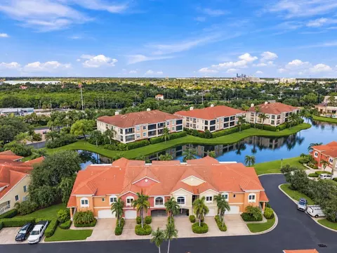 10 Lincoln Ave S, Saint Petersburg, FL 33711