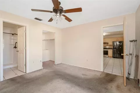 Bedroom - 1002 Pine Ridge Cir, Brandon, FL 33511 photo 3 of 6