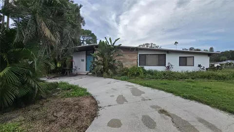 1600 Delaware Ave NE, Saint Petersburg, FL 33703