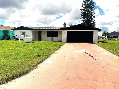 3540 Floramar Ter, New Port Richey, FL 34652