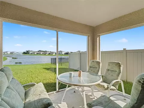 Exterior - 10318 Moosehead Dr, Parrish, FL 34219 photo 2 of 7