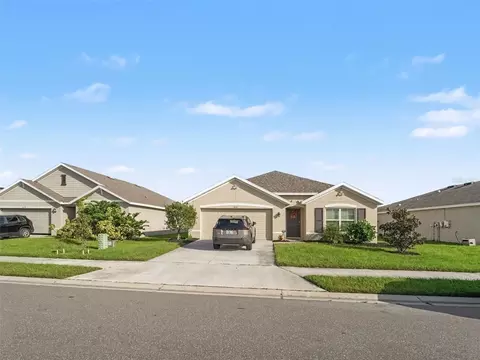 Exterior - 10318 Moosehead Dr, Parrish, FL 34219 photo 3 of 7