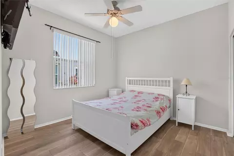 Bedroom - 11220 Sailbrooke Dr, Riverview, FL 33579 photo 5 of 6
