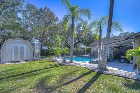 Exterior - 9502 Sunnyoak Dr, Riverview, FL 33569 photo 14 of 24