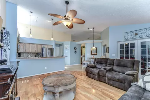 Living - 9502 Sunnyoak Dr, Riverview, FL 33569 photo 5 of 5