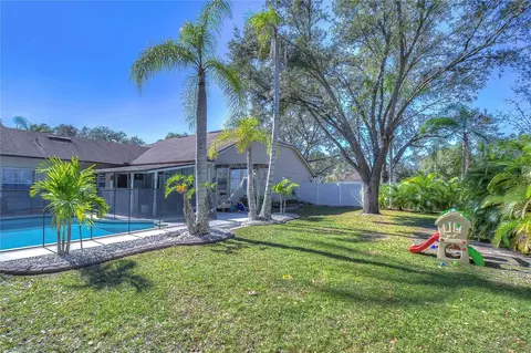 Exterior - 9502 Sunnyoak Dr, Riverview, FL 33569 photo 16 of 24