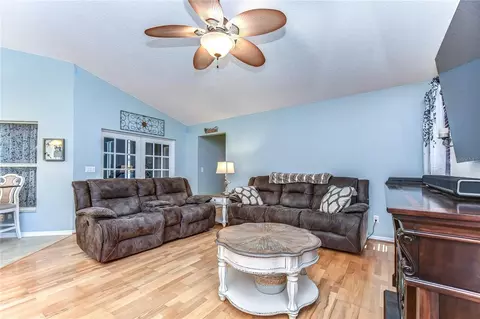 Living - 9502 Sunnyoak Dr, Riverview, FL 33569 photo 3 of 5