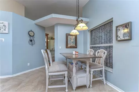 Dining - 9502 Sunnyoak Dr, Riverview, FL 33569 photo 4 of 4