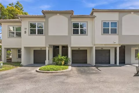 816 Normandy Trace Rd, Tampa, FL 33602